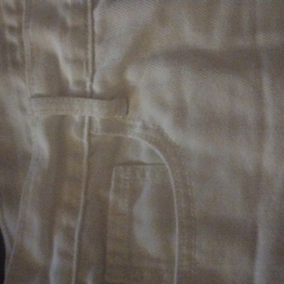 White Ladies Shorts - Picture 4 of 6